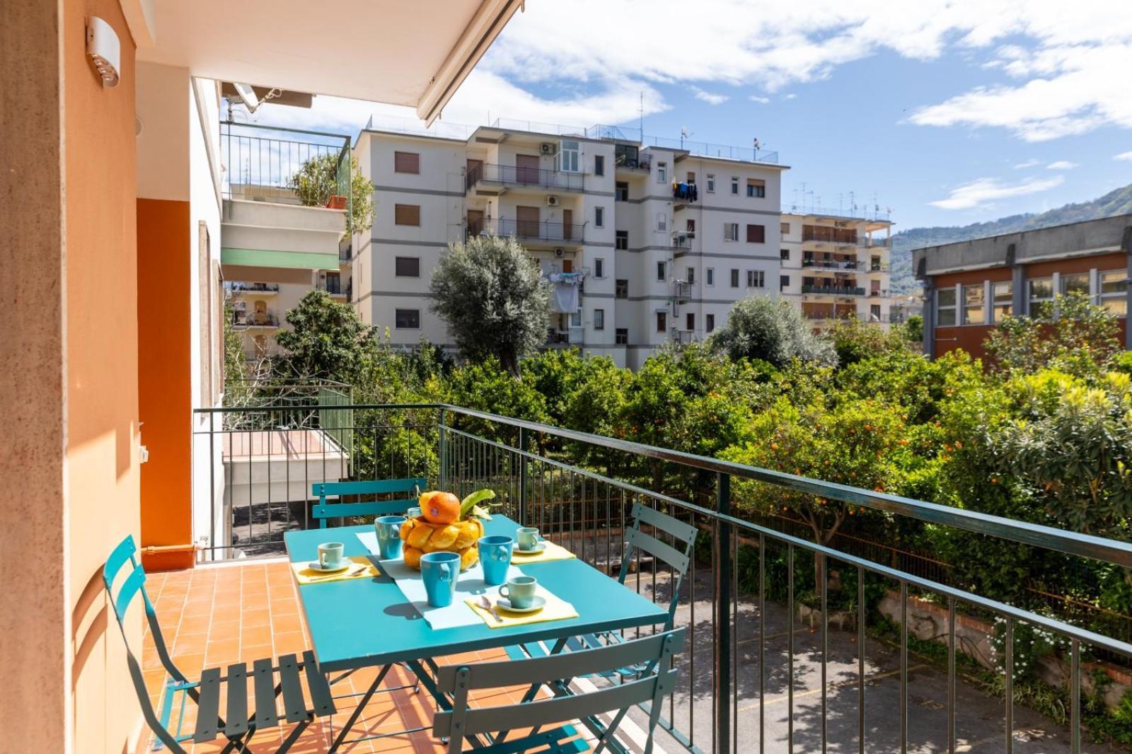 Sunny Flat Apartment Соренто Екстериор снимка